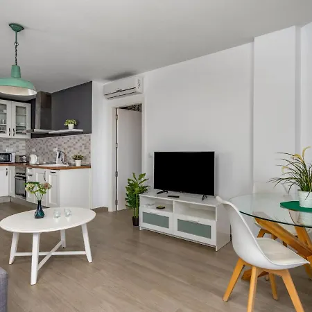 Apartment Duquesa De Espana By Interhome