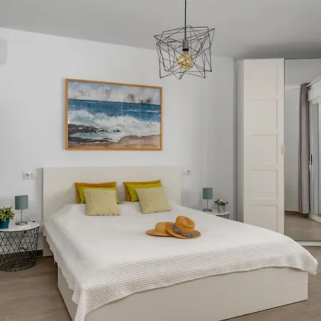 Duquesa De Espana By Interhome アパート