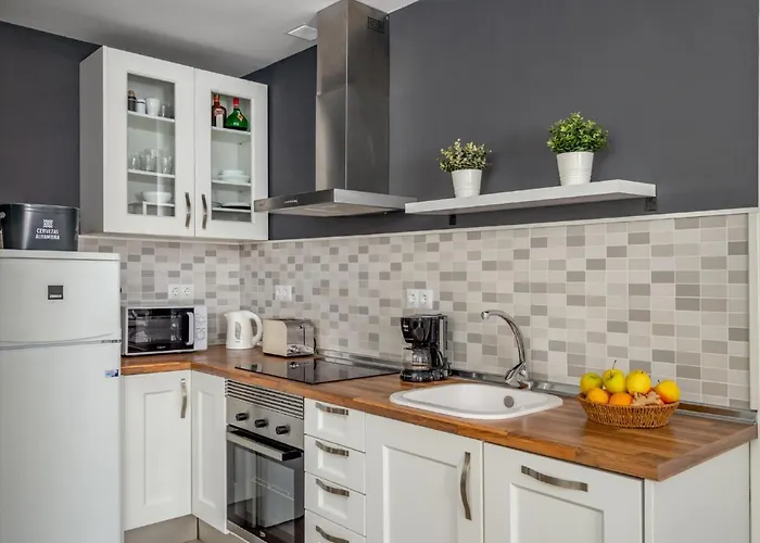 Duquesa De Espana By Interhome