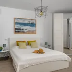 Duquesa De Espana By Interhome Διαμέρισμα
